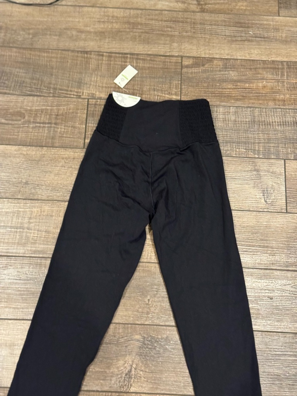 NEW Offline by Aerie Womens Real Me 7/8 Hi-Rise Leggings Black NWT Small Smocked - Picture 4 of 11